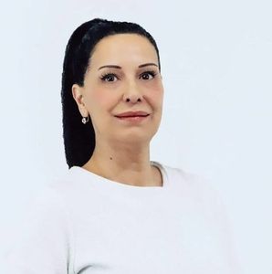 Meet your Posher, Iana